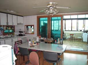 ���h����